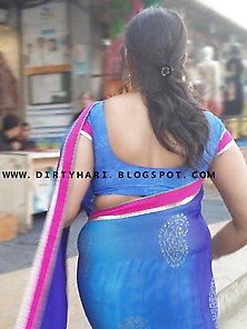 Desi Aunty In Saree Collection