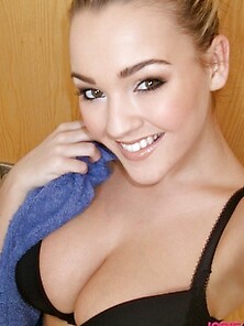 Jodie Gasson Soaps Up Her Big Natural Boobs As She Strips And Ta
