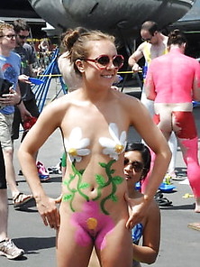 Nudist Body Painting Gallery - Bodypaint Public Pictures Search (40 galleries)
