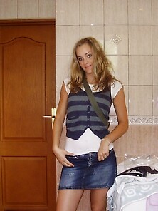 Blond Amateur Wife Some Hot Private Pics