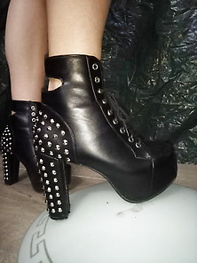 Lady L High Heels Crush Glas With Black Metal Boots.
