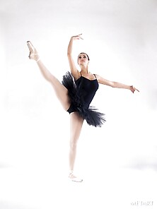 Skilled Ballerina Shows Her Natural Breasts And Sexy Legs In A D