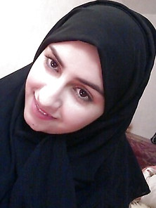 Mature Arab Hijeb Girlfriend