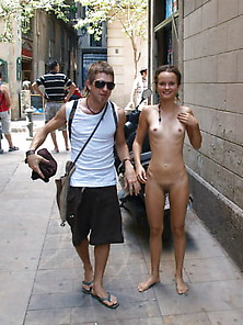 Cute Girl Nude In Barcelona