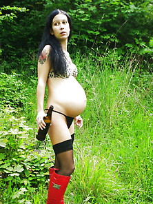 Catharina Pregnant