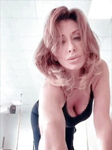 Sabrina Salerno Nude Порно Видео | balagan-kzn.ru