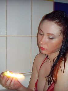 Brunette Amateur Gf At Bath
