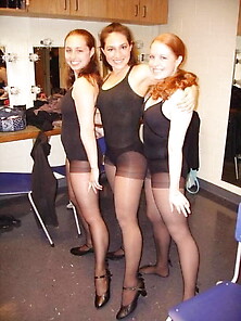 Sexy Females In Tights Pantyhose Nylons 220