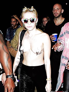 Miley Cyrus Topless At Alexander Wang After Party In Ny