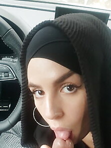 Hijabi Call Girl