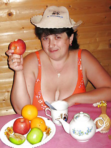 Busty Mature Woman (Tanyshechkina)
