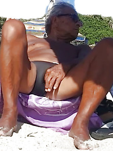 Holidays In Calabria,  Old Man Has Itching In Intimate Parts.