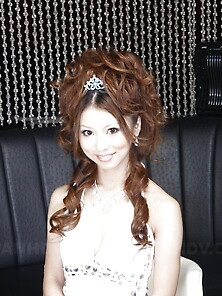 Remarkable Japanese Girls In Tiara Easily Can Become Queens Of A