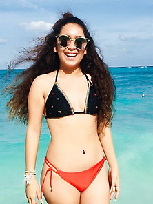 Fernanda Escultural Teen - Mexican Teen With Slim Body