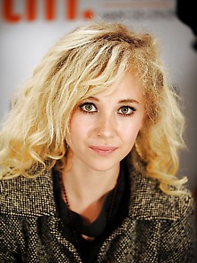 Juno Temple (The Best Pictures For Cum Tribute Video)
