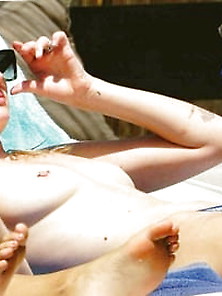 Sophie Turner Topless A La Plage