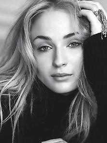 Sophie Turner Marie Claire Uk Aug '17