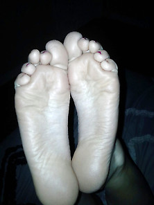 Cum On Her Feet For Me