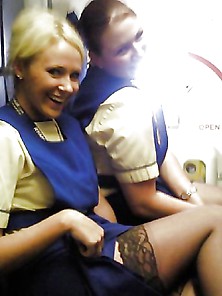 Sexy Flugbegleiterinnen - Sexy Flight Attendants