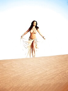 Aria Giovanni Is Marroned All Alone And Naked In The Desert.