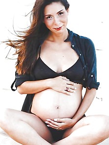 Sexy Brazilian Pregnant