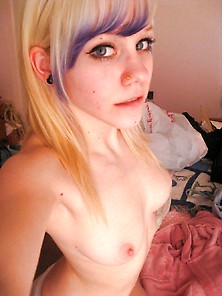Hot And Crazy Amateur Girl