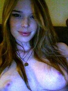 Chloe Dykstra Topless Selfies Revealed