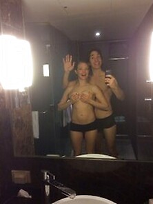 Amanda Seyfried Icloud Nude Leak