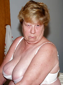 Very Sexy Granny Lois In White Sexy Lingerie