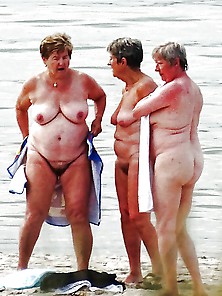 Bbw Matures And Grannies At The Beach 189