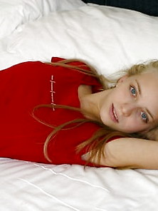 Ashley Lightspeed Posing On Bed