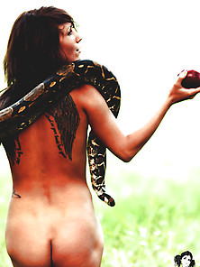 Naked Eevie With Snake Eden