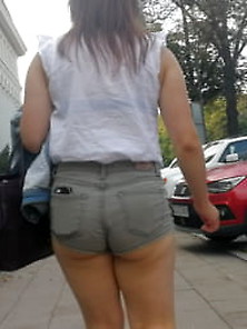 Polish Woman Ass Candid Shorts