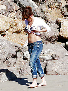 Jennifer Lopez Such Pics February 2012