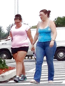 Chubby Girls At Truck Stop