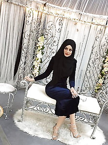 Guzel Ayakli Turbanlilar - Hijab Nylon Feet