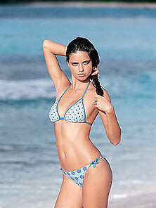 Adriana Lima Hot Bikini Photoshoot