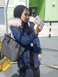 Paki Slag With Hijab Or Without Hijab Comment