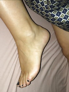 The Feet Of My Very Hot Wife