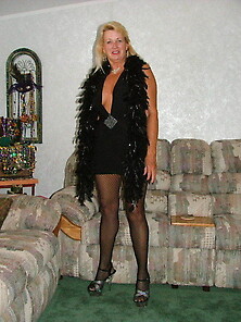 Mature High Heels Adonna From United States