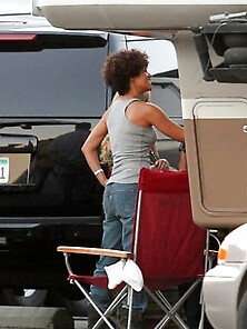 Halle Berry Hot And Sexy In Her Tank Tops