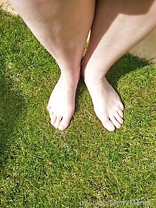 Merry Merida's Unloved Feet Free Photos