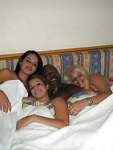 Rg3 New White Girlfriend And Some Other White Hoes