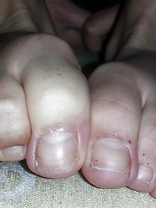 Dina's Sexy Feet