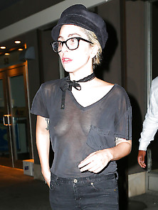 Gaga Out In Nyc (August 1)