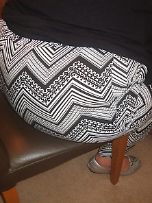 Bbw Ass In And Out Of Patterned Leggings!!!