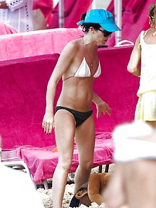 Andrea Corr Irish Beauty New Bikini Awesome!!