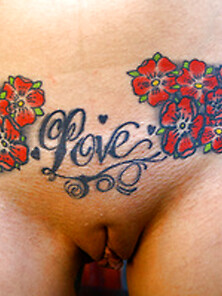 Cali Nova Strips And Shows Off Her Tattooed...