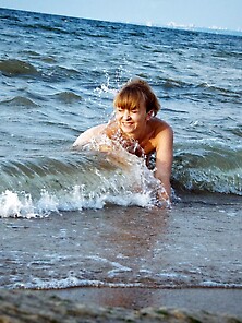 Amele Naked At Beach