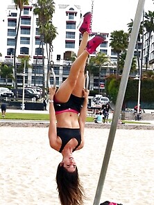 Sexy Leilani Dowding Working Out At A Park